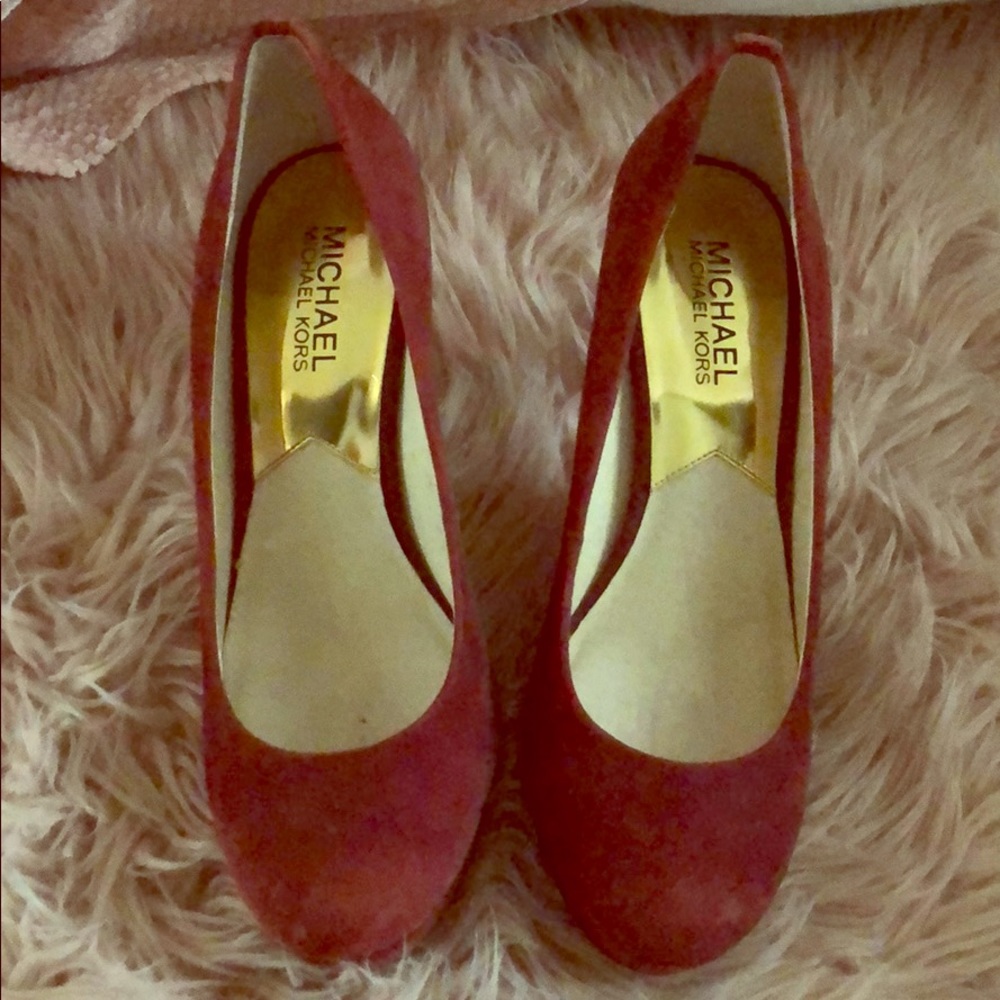 Michael Kors pumps